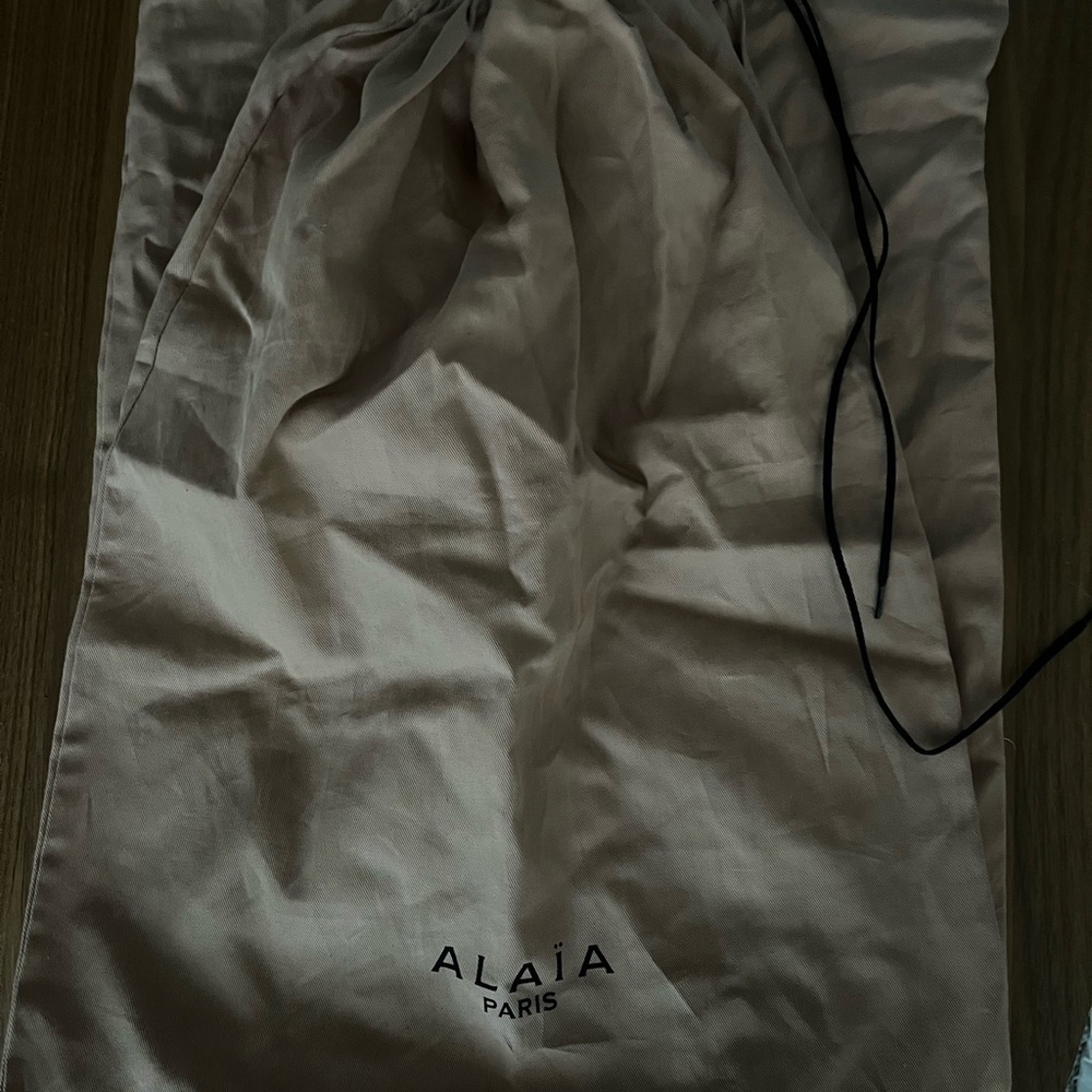 Alaïa Paris Dust Bag - Beige